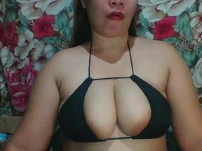 How does Xsnake_princessX make seduction, fetish, and fast look this good?