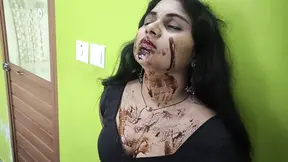 Chocolate lick romance by Vaishnavy and Sharun Raj, Chocolate lick from face, neck,navel hole,, lips etc, Saree chocolate lick