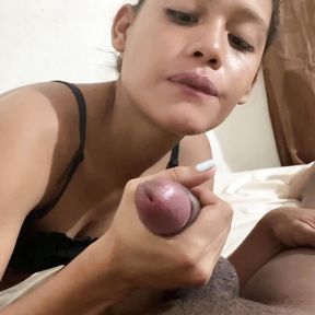 pov little stepsister wakes up and gives me a good blowjob - deep throat