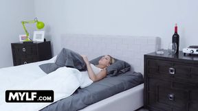 Lesbian Black Beauty Ana Foxx Eats Out Recently Divorced Blonde Big Tittied Kenzie Taylor - MYLF