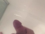 NZ Kiwi - shower play. Wanna join?