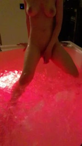 Hot tub masturbation I squirted inside the hot tub