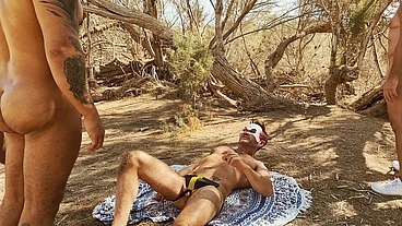 "THE CURIOUS CLOWN" SUPER ORGY WITH VIKTOR ROM, PABLO Y SEBAS & LEO BULGARI - CRUISING AT MASPALOMAS DUNES!!! - FULL VIDEO!!!