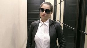 You are either a security guard, or some type of police officer MP4 HD 720p