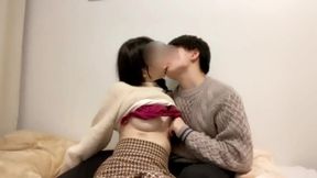 【個人撮影】女の子の日の過ごし方休日デート終わりにベッドでまったりしてたら甘々ディープキスからイチャイチャが始まった..愛ある濃厚フェラ抜きJapanese amateur hentai