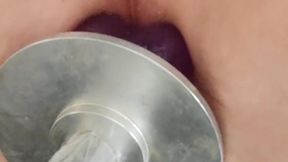 Her Ass&#x1F351; Got Pounded by a Fuck Machine While Stroking&#x2014;Messy Finish!