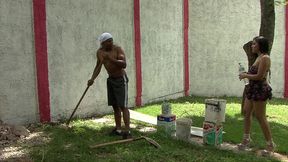 casada, pediu para mamar na tora preta do pedreiro