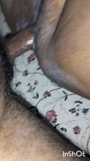 Desi Bhabhi Gets Fucked by Lover When Husband Is Away