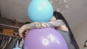 Mishel rides you and pops balloons