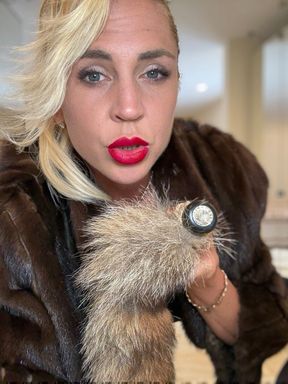 Do you already know my self-made plug? Do you like furs? &lt;br /&gt;
Do you like Fur? &lt;br /&gt;
&lt;br /&gt;
Kate Monroe