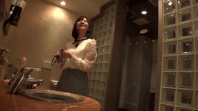 0002124_19歳のデカパイ日本人女性が潮ふきする盗み撮りのSEX