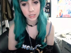 Hot amateur webcam teen masturbates for their fans