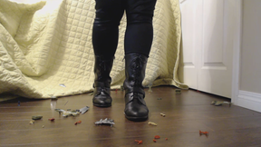 giantess airbase
