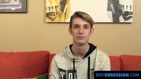 Twink beauty Chris Tucker wanks off hard after post interview solo