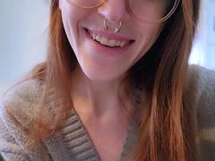 Solo girls masturbate until orgasm for