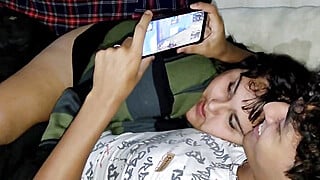 Jugando free fire con mi amigo de la escuela,no lo dejo terminar la partida