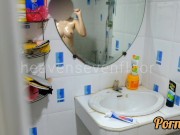 Thai girl taking a shower แอบถ่ายสาวอาบน้ำโดนจับได้ ก็เลยเย็ดกันเลยสงสัยจะเงี่ยน