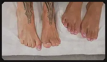 Lia Lin and Annabella Blue's Sizzling Foot Tease - High-Definition Porn