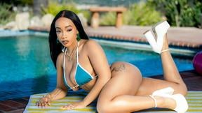 Pool Guy Gets Dirt on Busty Ebony Princess and Makes Her Milk his Dick