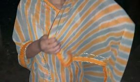 Sri Lankan Beauty's Intimate Encounter with a Charming Guy - එහා ගෙදර මුස්ලිම් කෑල්ලට හුකන ඉන්දියන් කොල්ලා Sri Lankan muslim girl fucked by Indian boy