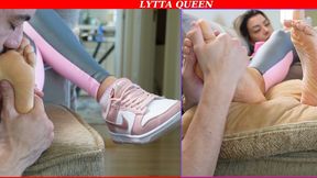 Lytta Queen - Backstage Real life foot massage and foot worship EP 3 - Behind the scenes foot slave foot massage - FOOT WORSHIP - TOE SUCK - FOOT MASSAGE - FOOT SLAVE - SOLES - FOOT FETISH - SWEATY FEET - SMELLY FEET - IGNORE -