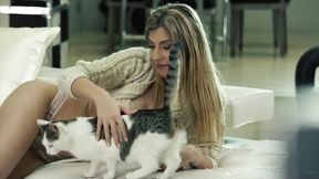 21 Naturals - Smoking Hot Shona River Gets Her Feet Showered with Hot Cum After Some Fun