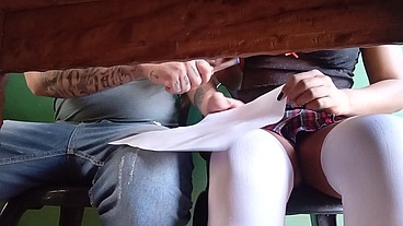 peguei no pal do profesor na sala de aula