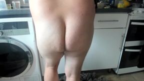cleaning the dishes nude