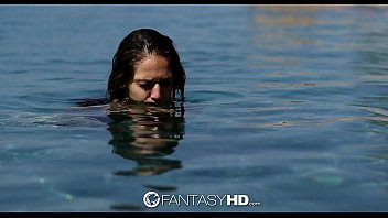 FantasyHD - Under water BJ and fuck with Sara Luv