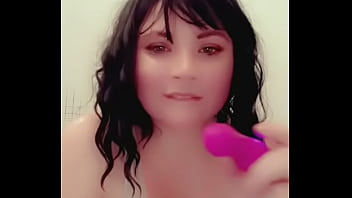 Coucou les coquinous ! Tellement vilaine pendant mes show se soir. Un petit ...