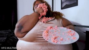 StuffMuffin - Somethin' Sweet - Greedy SSBBW Needs More Food and Greedily Eats Cake - mp4 4k