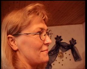 Hot amatuer German slut rides dick before a cumshot