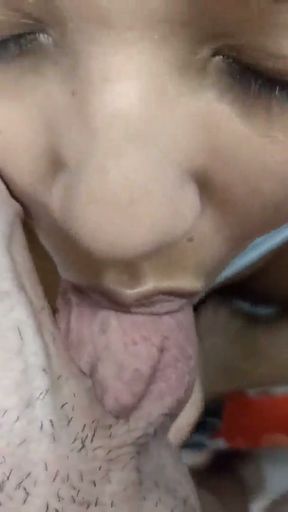 Adriana from United States hot 18 years old looking for good cocks for her pussy   Clip 2