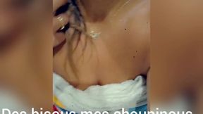 une joli video pour toi douche caresse toy squirt