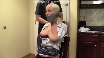 Amanda Foxx Office Manager Humiliated