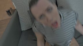 enfonce tes doigts dans ma chatte pour me faire gicler !