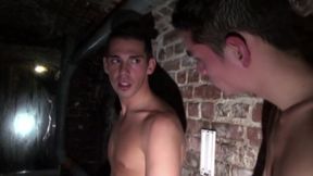 Threesome sex in discret basement