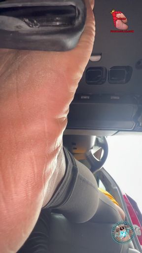 Meaty Size 12 Pump & Grind Pedal Pumping