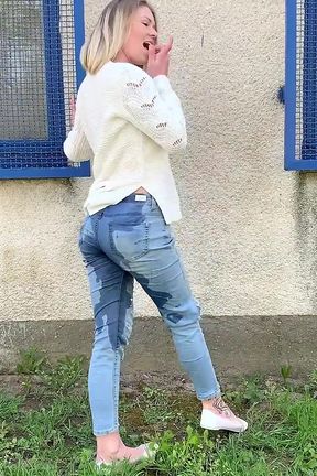 Soaking Wet Denims by Got2Pee where girls come to piss