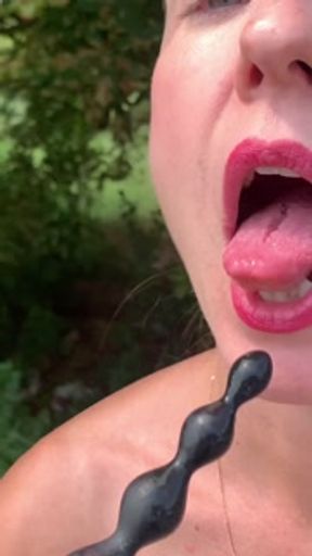 I masturbate my pussy with anal beads and pee standing up.