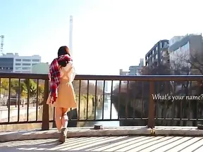 Pizza Delivery Driver Delivers More Than Just Sausage To Curvy Hottie