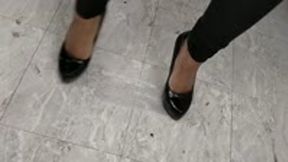 heel stomping heel stomping bubble wrap