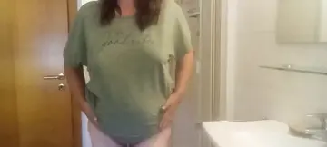 Amateur Homemade German MILF Takes Shower and Shows Off Curvy Body