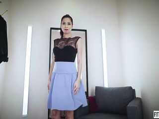 FITTING-ROOM Asia secretary is willing to do everything to be screwed