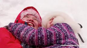 Teen babe Frosty sucks and rides big dick at ClubSweethearts