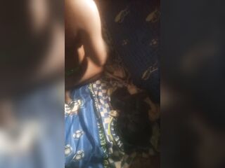 Glamorous ebony woman getting laid in home made episode