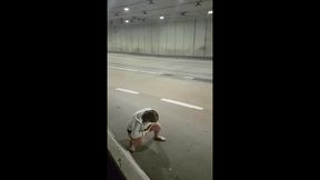 melissa alecxander aprontando na rua