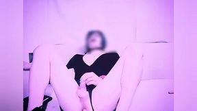 anal - shemale - joven y sexy penetrada por el culo con pepino gigante - masturbacion mariquita por atras - tranny - fantasia caliente - ladyboy - ruby queen