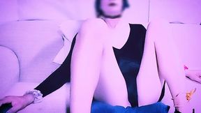 anal - shemale - joven y sexy penetrada por el culo con pepino gigante - masturbacion mariquita por atras - tranny - fantasia caliente - ladyboy - ruby queen