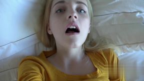 Hot Cute Girl Smoking while get Fuck